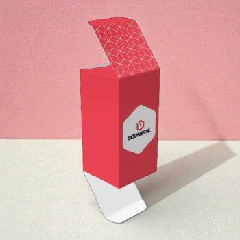 Lansgnaad doosje met gespiegelde klepsluiting open